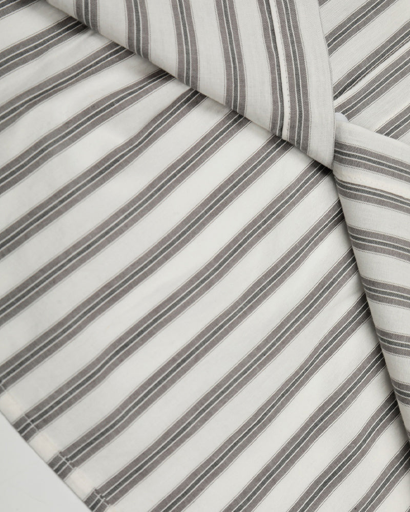 Letter striped long-sleeved shirt