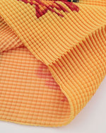 レトロなホットガールの半袖