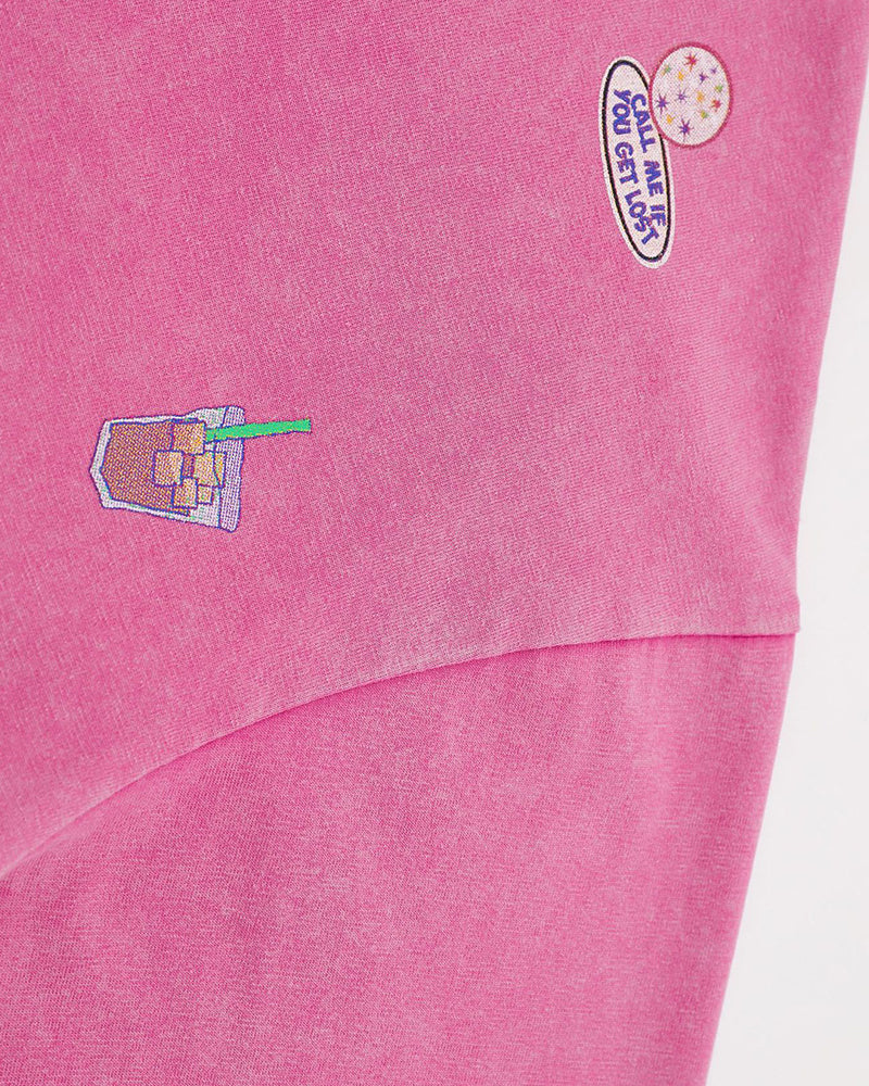 シンプルでゆったりとした半袖