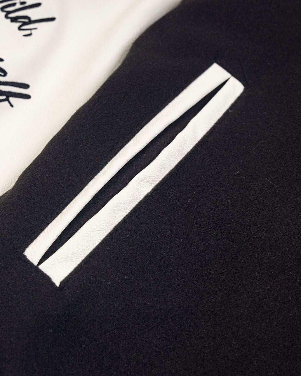 刺繍カップルジャケット