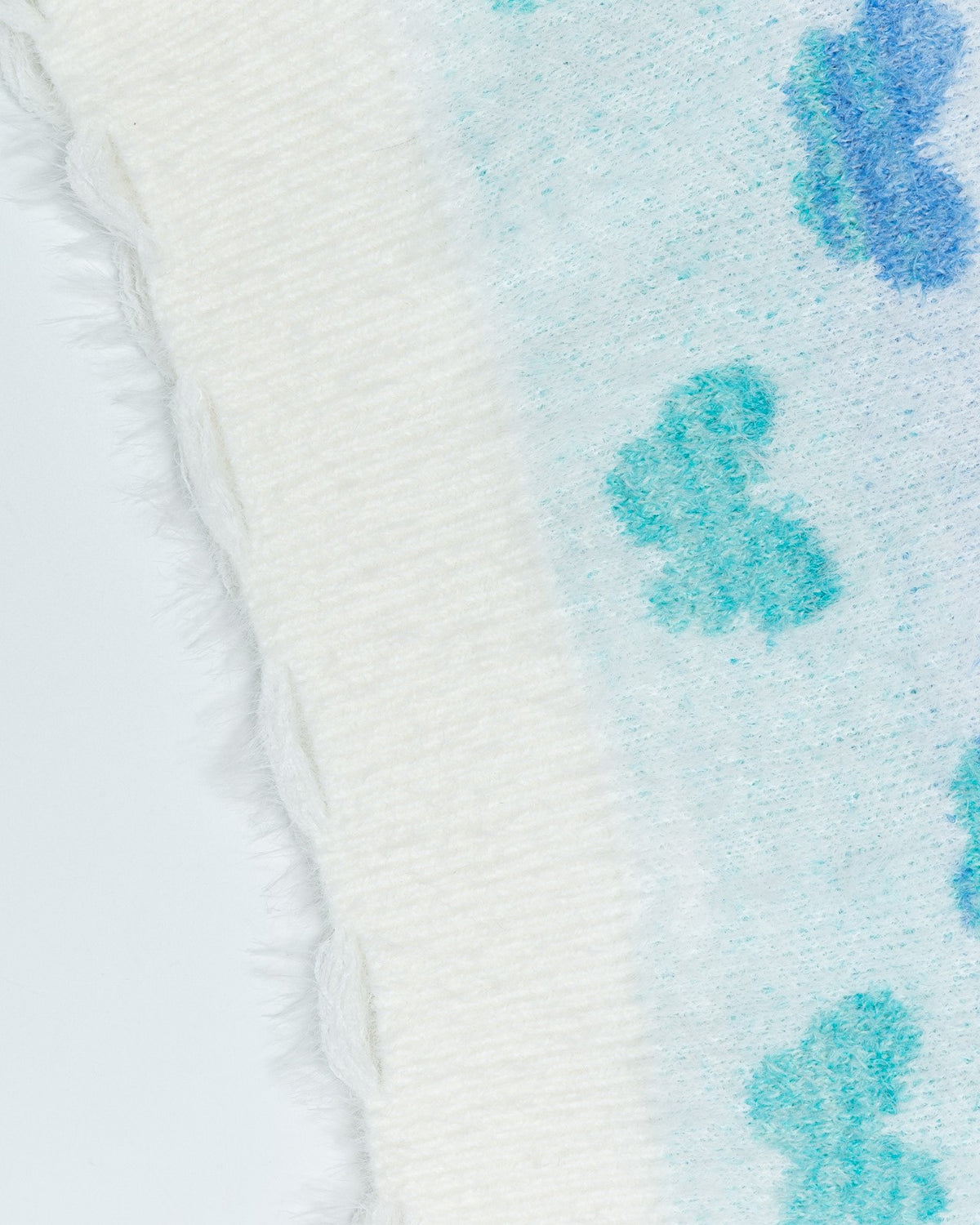 バタフライソフトセーター