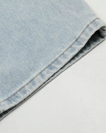 かわいい花柄ジーンズ