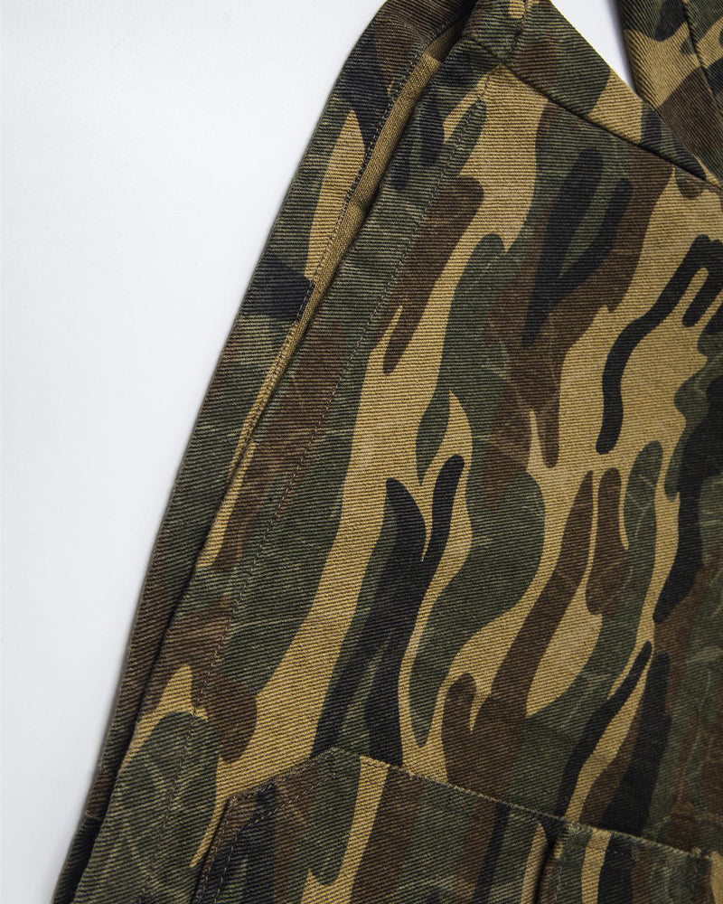 迷彩柄の漫画ショートパンツ