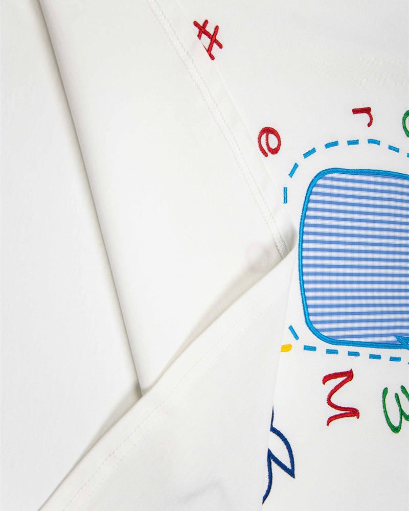 コントラストカラーの楽しい半袖