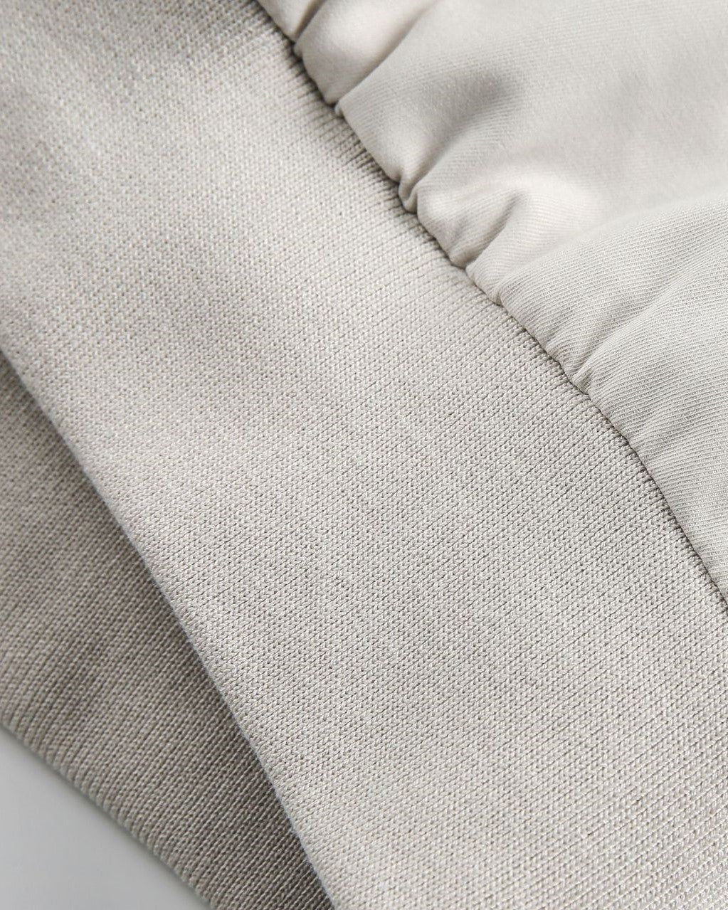 ヴィンテージウォッシュ加工のヘビーフードジャケット