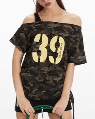 Off-shoulder camouflage short sleeves
