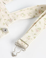 심플한 개성의 서스펜더 스커트