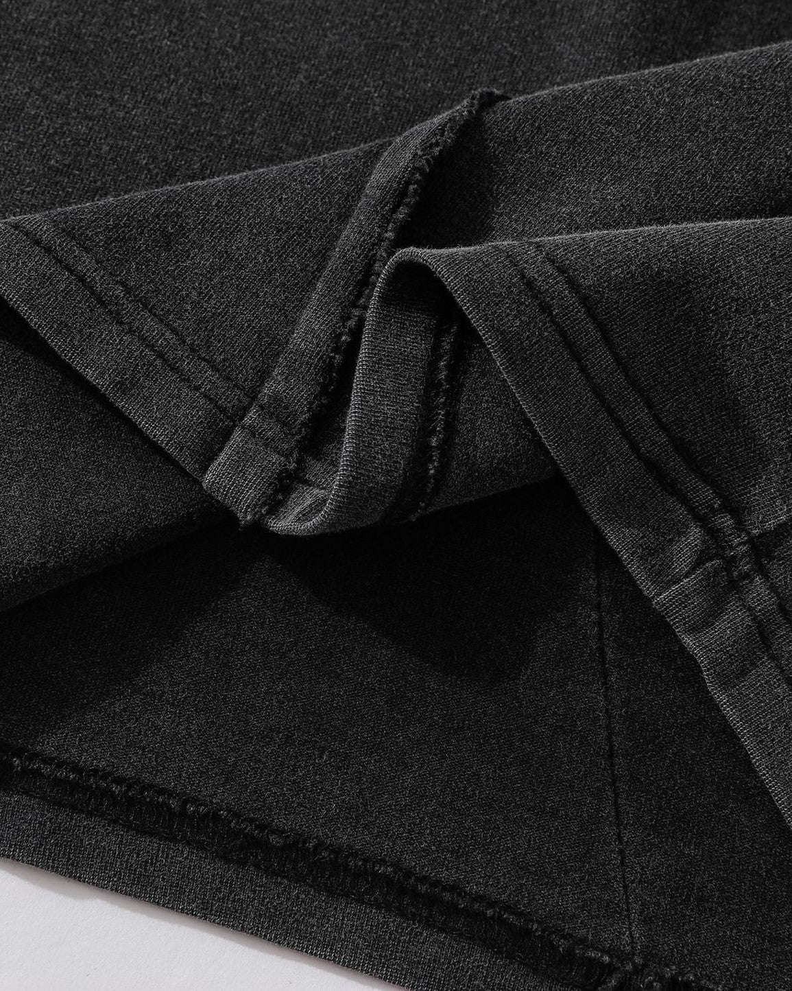 レトロな刺繍の半袖