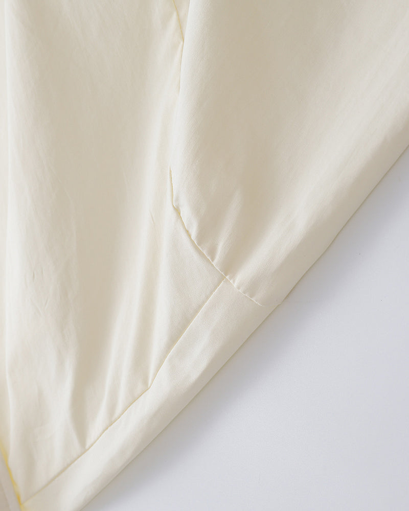 かわいい漫画の刺繍シャツ