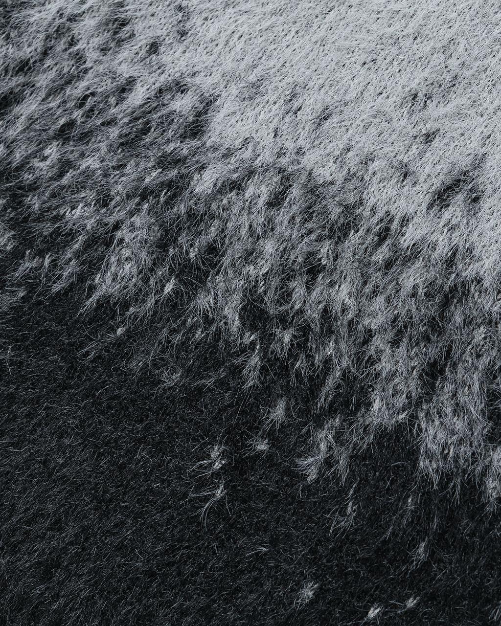 グラデーションクルーネックセーター