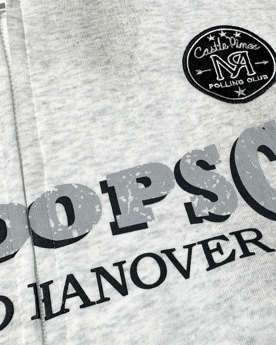 ダメージ加工のフード付きスウェットシャツ