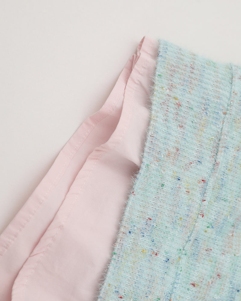 継ぎ合わせたフェイクツーピースラペルスウェットシャツ