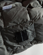 シンプルでレトロな厚手ジャケット