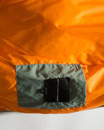 クラシックなホワイトダックダウンジャケット