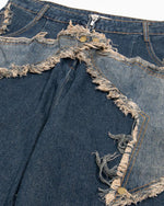 シンプルなウォッシュドジーンズ