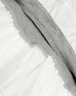 レトロな個性的なベスト