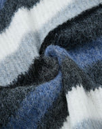 コントラストストライプのプルオーバーセーター