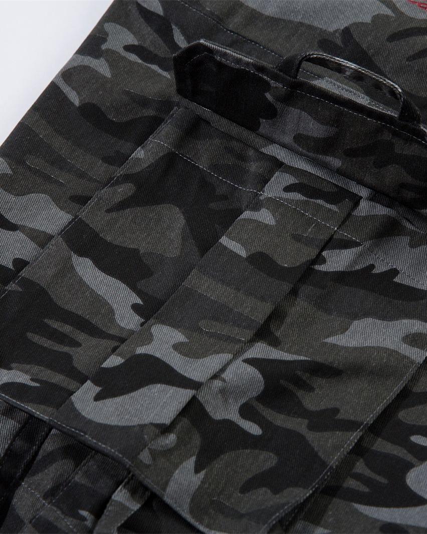 Vintage Multi-Pocket Camouflage Shorts