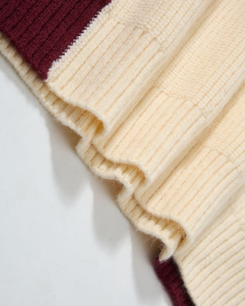 コントラスト刺繍セーター