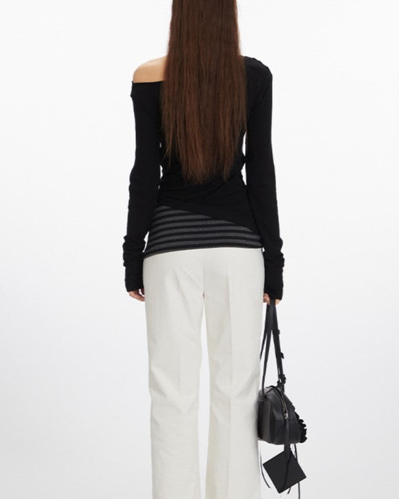Long sleeves with off-shoulder pattern