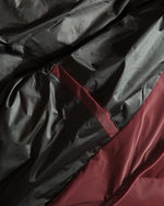 厚手のスタンドカラーダウンジャケット