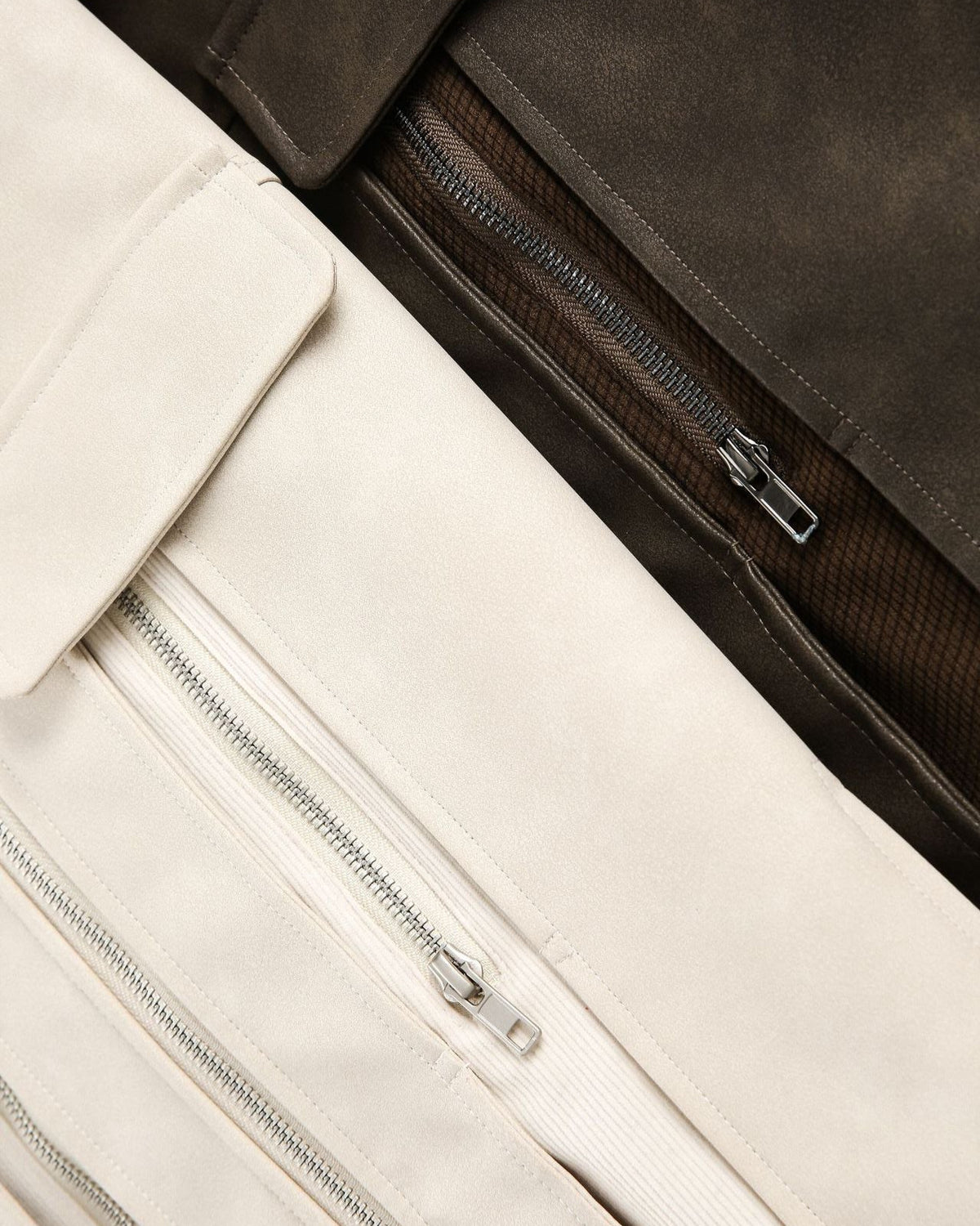 シンプルなゆったりコート