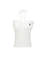 立体的なホルターストラップ