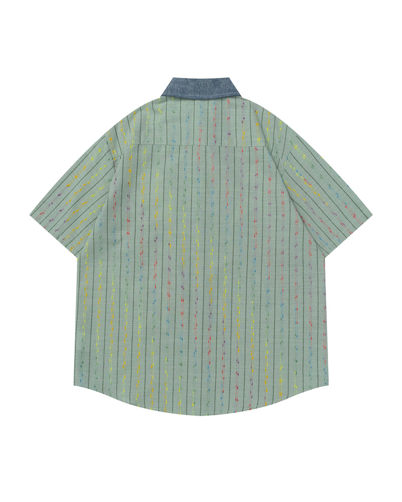 楽しい刺繍の半袖シャツ