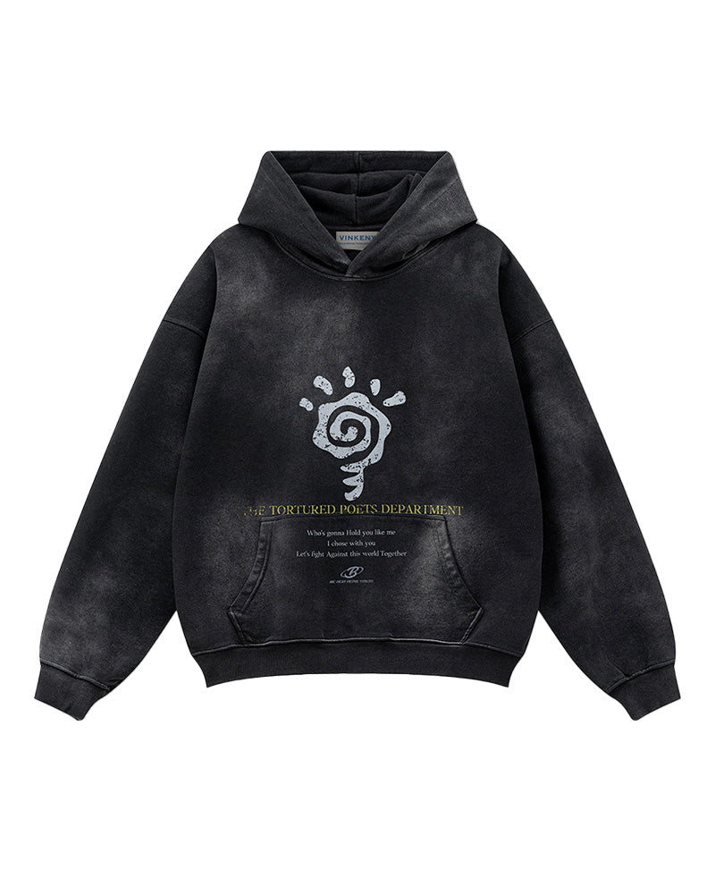 カジュアルなフード付きスウェットシャツ