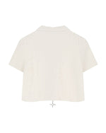 シンプルな半袖シャツ