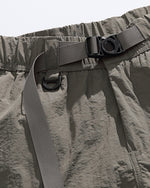 アウトドア用速乾カーゴショーツ