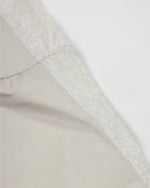 コントラストカラーのステッチワーク半袖