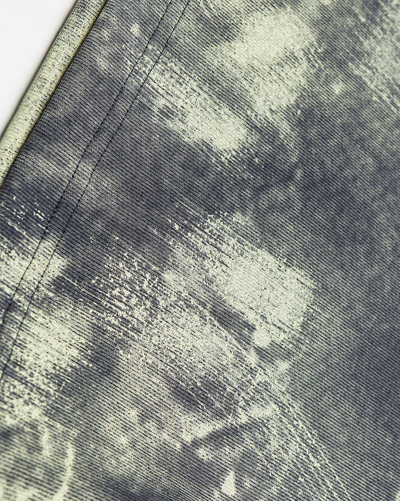 라운드넥 그래피티 스웨트셔츠