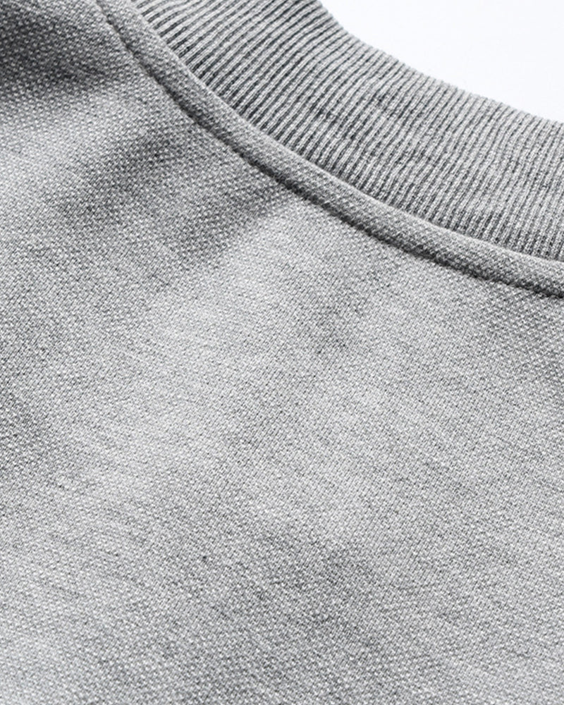 シンプルカジュアルな半袖