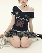 シンプルなデザインの半袖