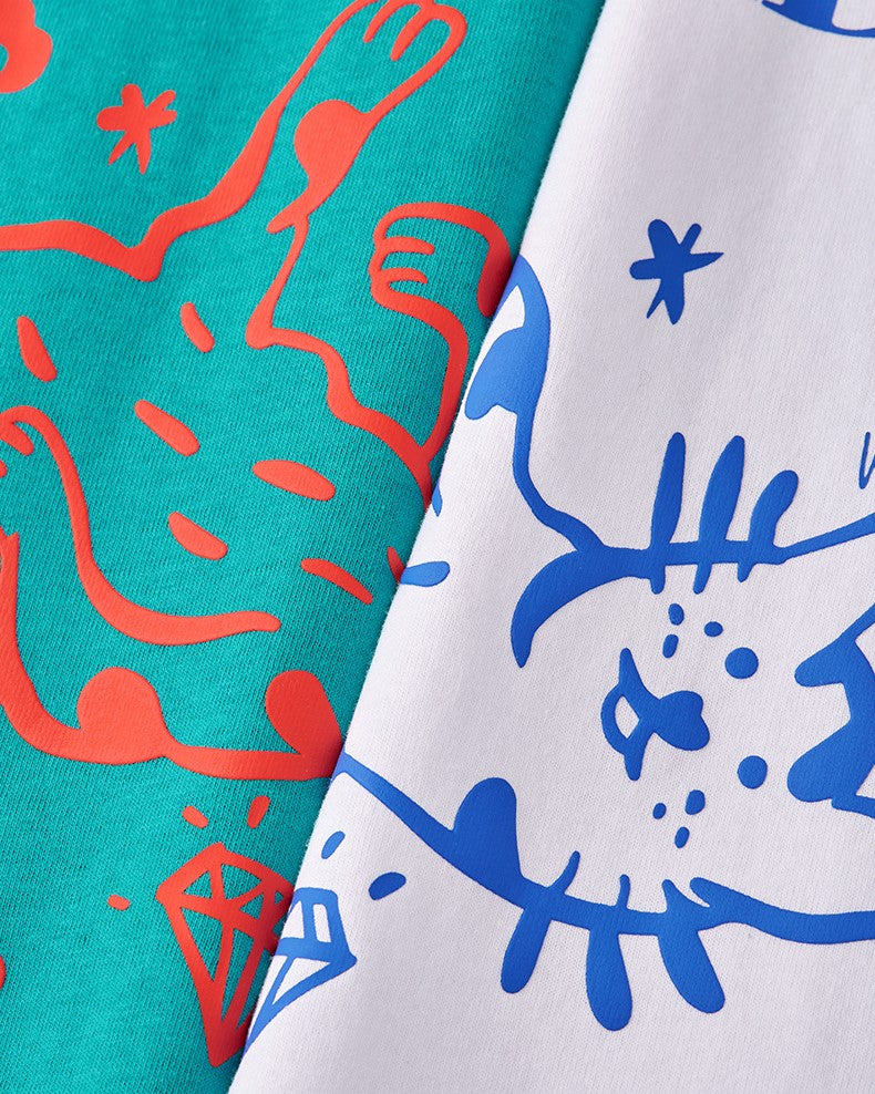 コントラストカラーの猫の半袖