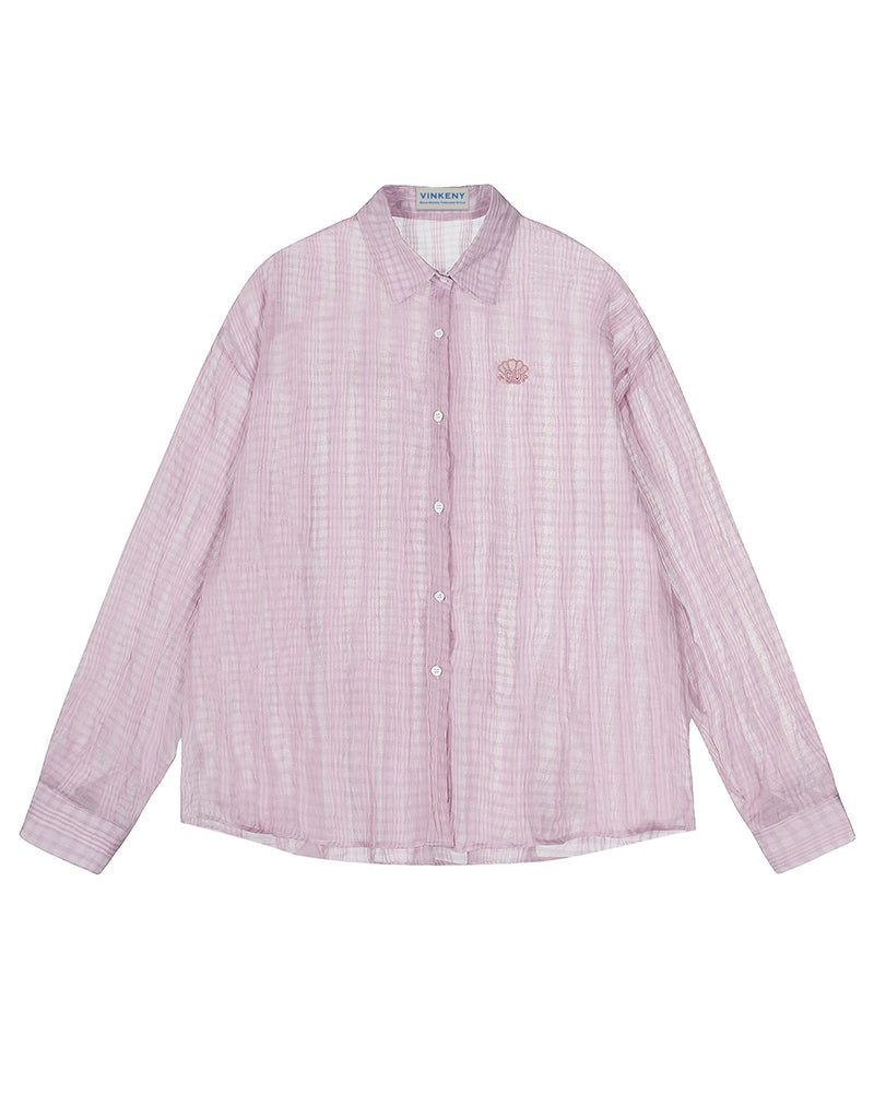 シンプルなゆったりチェックシャツ