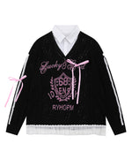 シンプルなニットセーター