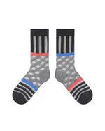 カラフルなパッチワークのオールマッチストライプソックス