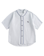 ストライプの半袖シャツ