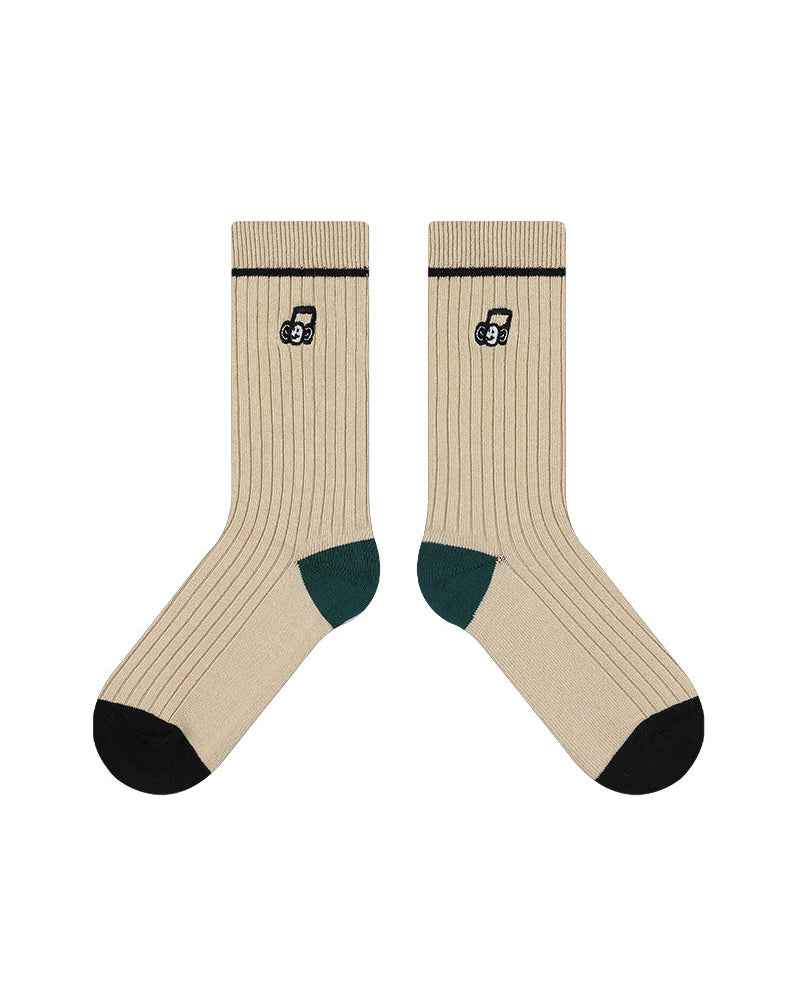 刺繍入り文字ソックス