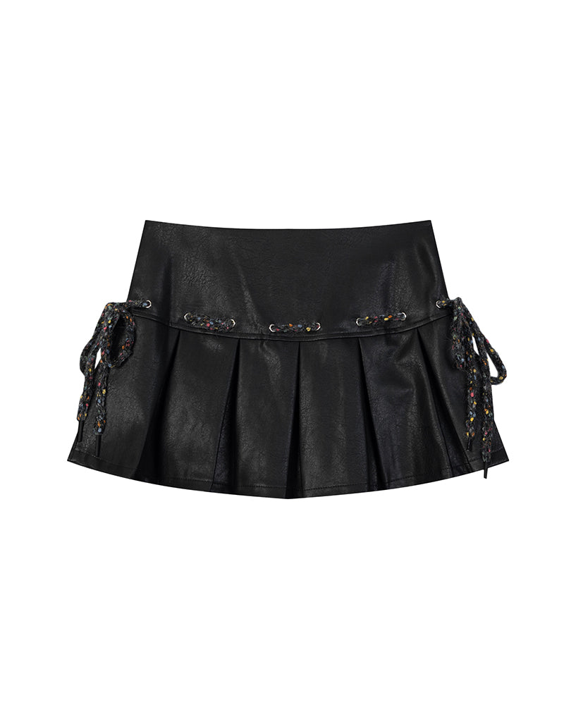 シンプルで万能なショートスカート