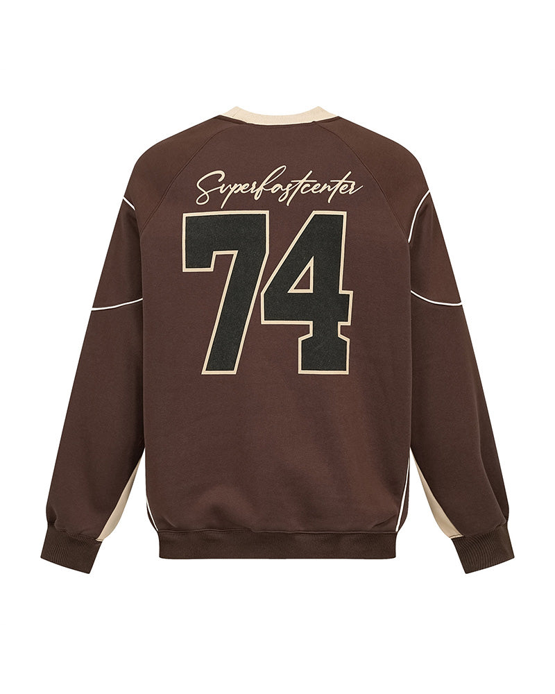 コントラストカラーのレタリングスウェットシャツ