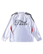 カジュアルなプリントの長袖