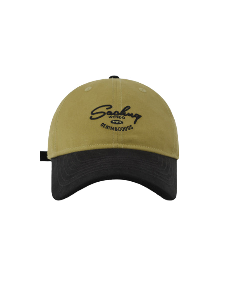 コントラストカラーの野球帽