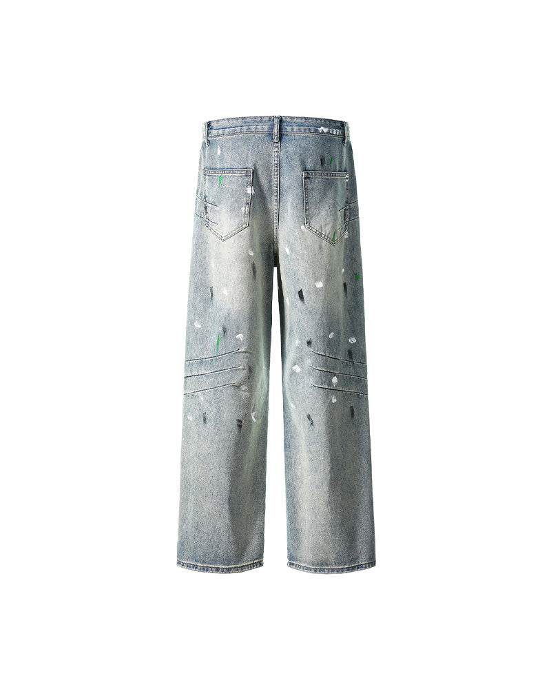 잉크가 묻은 캐주얼 청바지