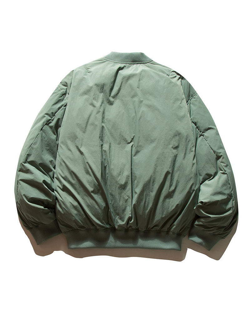 クラシックなホワイトダックダウンジャケット