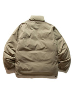 シンプルでレトロな厚手ジャケット