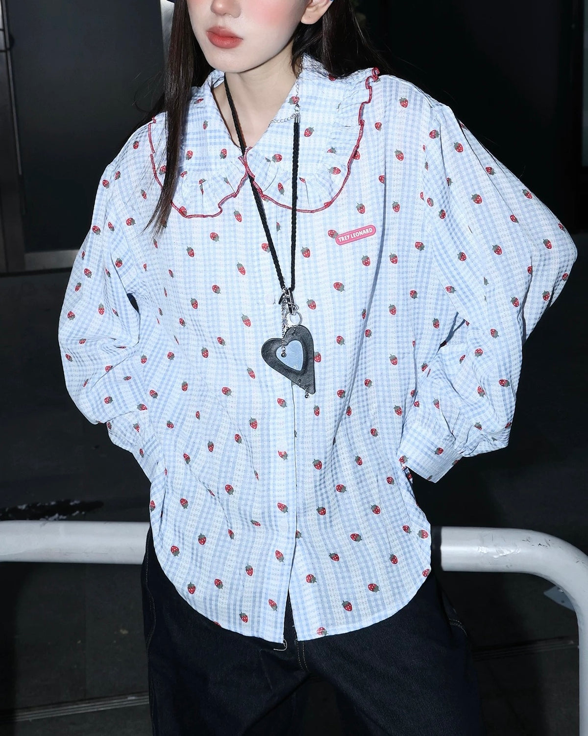 Simple loose long-sleeved shirt