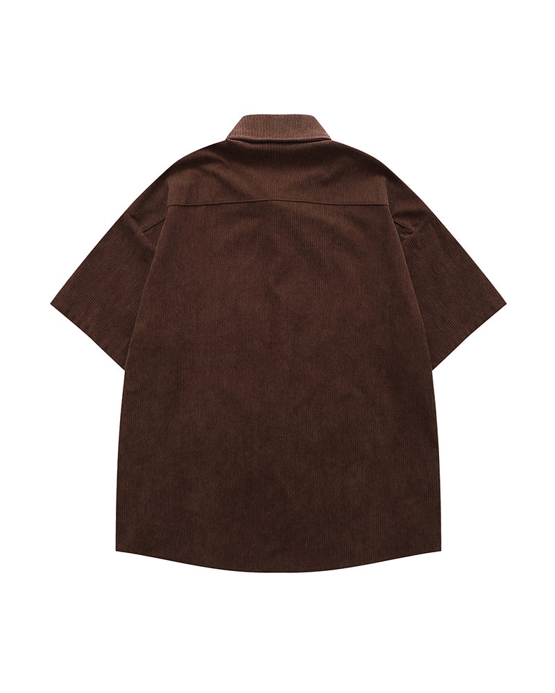 かわいい子猫の半袖シャツ